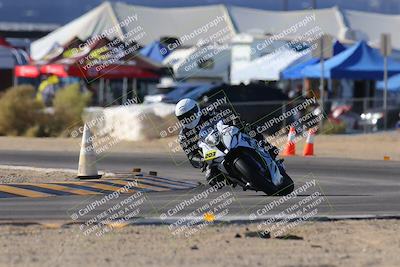 media/Dec-17-2023-CVMA (Sun) [[bf0c04832d]]/Race 2 Amateur Supersport Open/